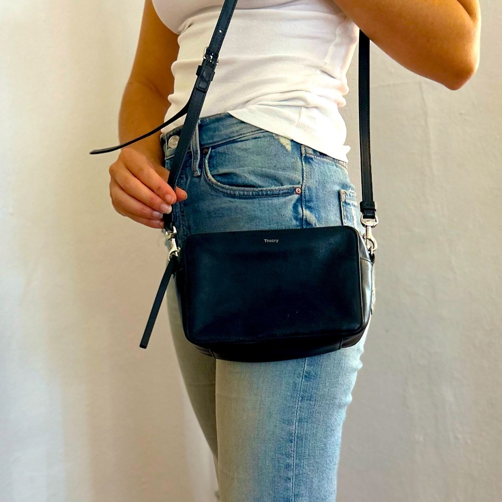 Theory handbag - navy blue leather